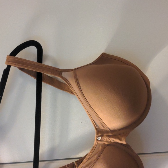 BALI Brown Tan Bra with Underwire, No Padding 40DD EUC - Picture 5 of 13